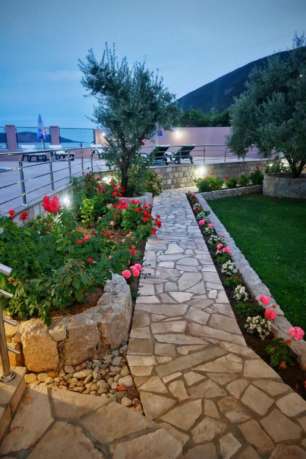 Apartments Maxi Katic Herceg Novi Exteriér fotografie