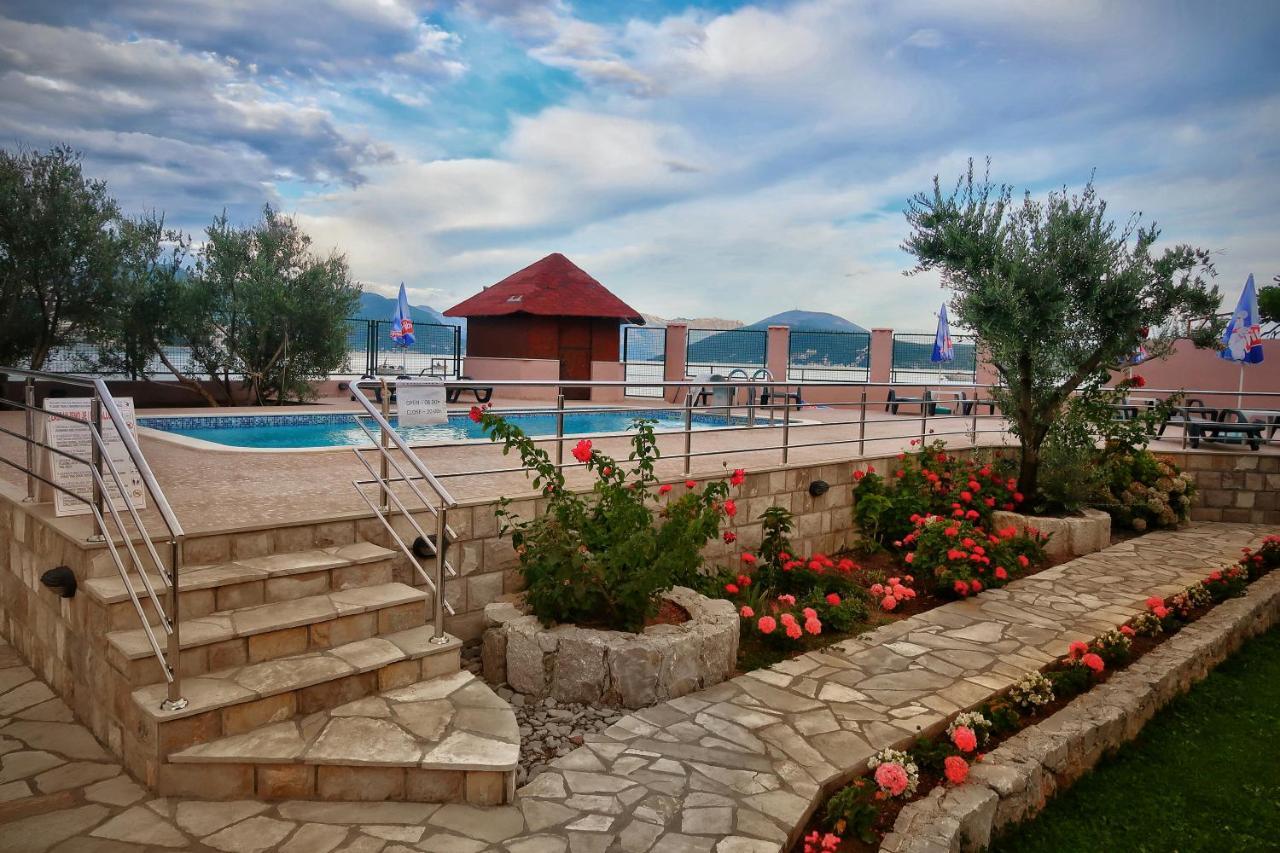Apartments Maxi Katic Herceg Novi Exteriér fotografie