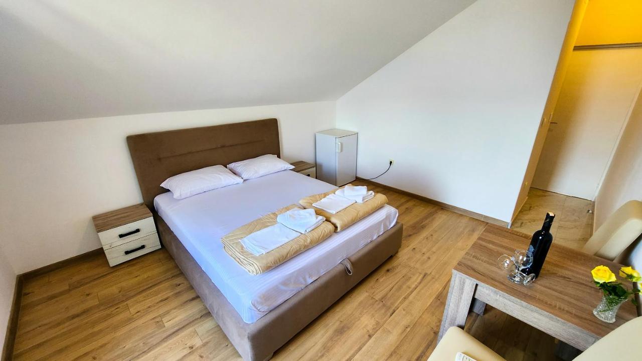 Apartments Maxi Katic Herceg Novi Exteriér fotografie