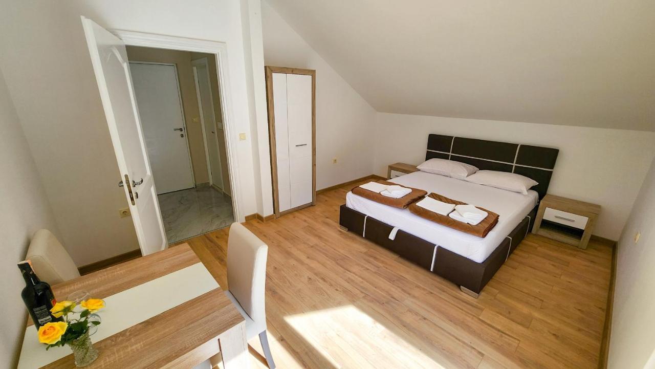 Apartments Maxi Katic Herceg Novi Exteriér fotografie