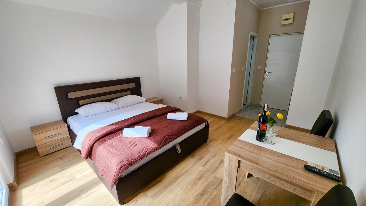 Apartments Maxi Katic Herceg Novi Exteriér fotografie